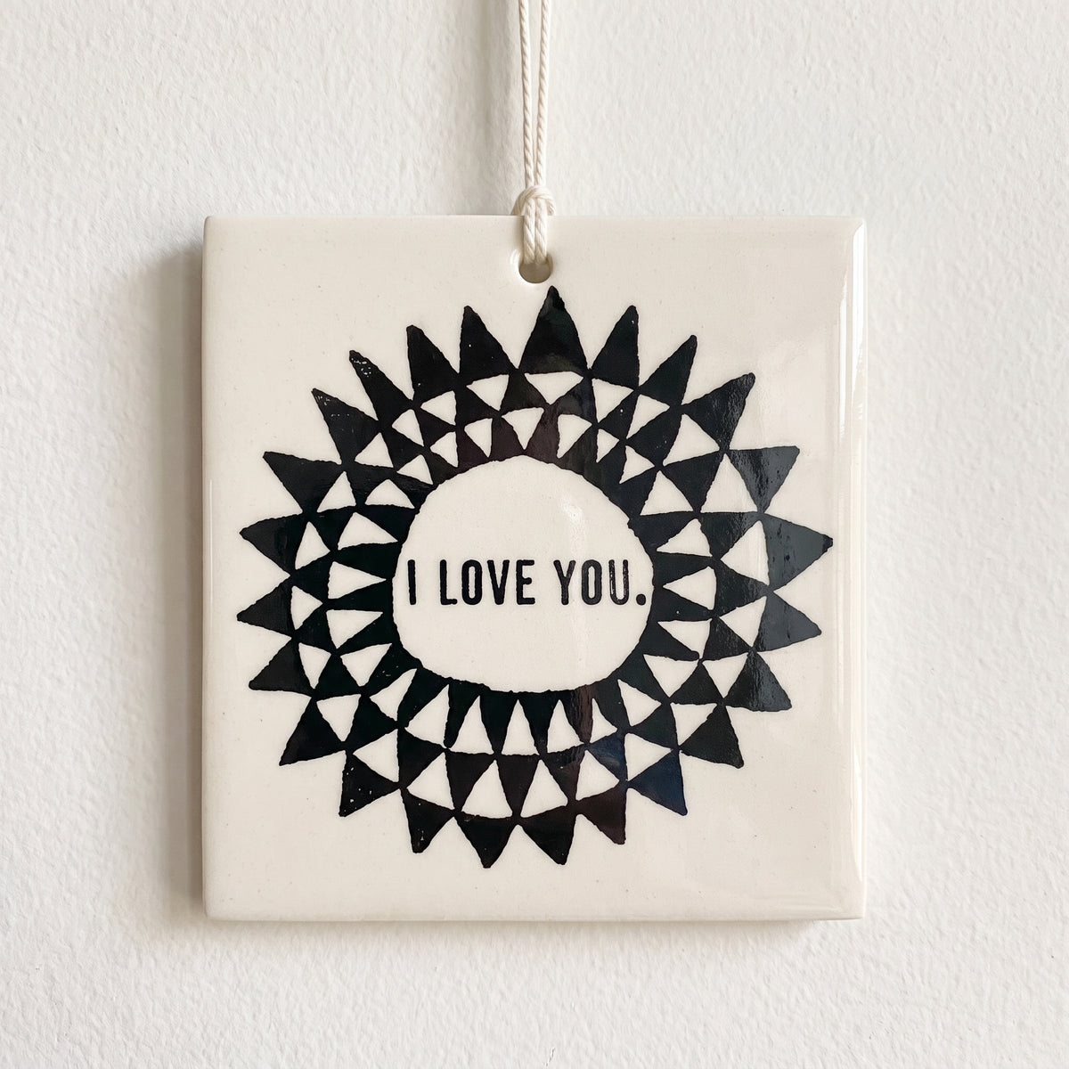 Porcelain wall tag: I LOVE YOU.