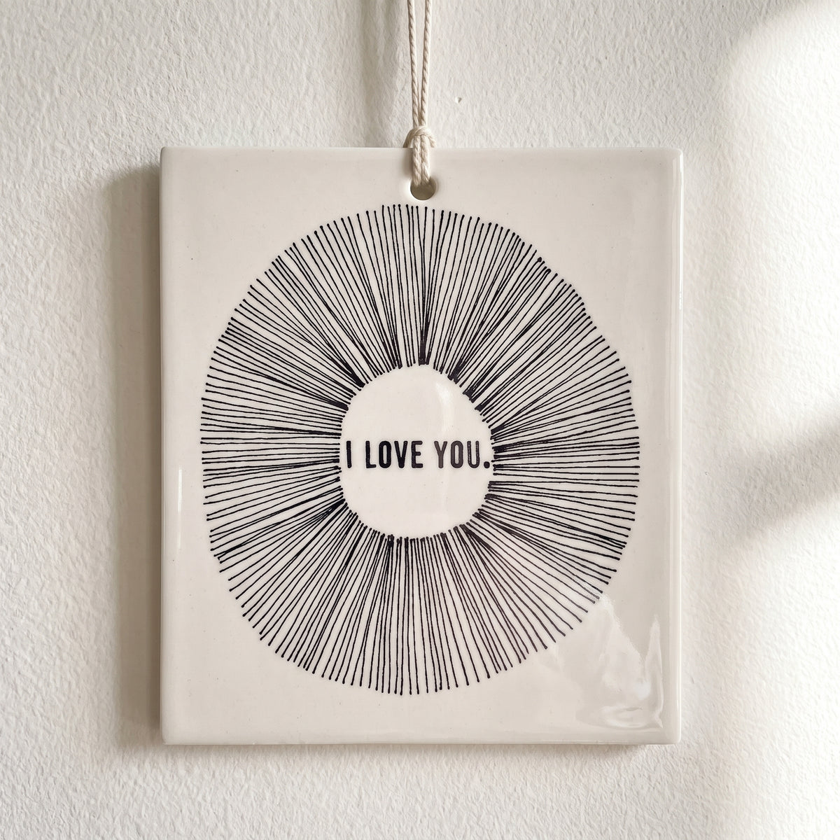 Porcelain wall tag: SKU 4226